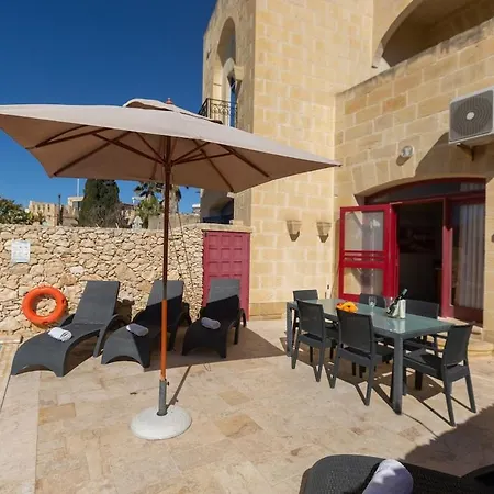Holiday home Make A Splash! 3br Farmhouse, Pool & Country Views