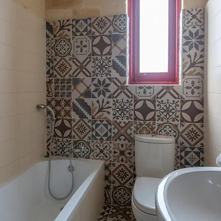 Make A Splash! 3br Farmhouse, Pool & Country Views Vakantiehuis