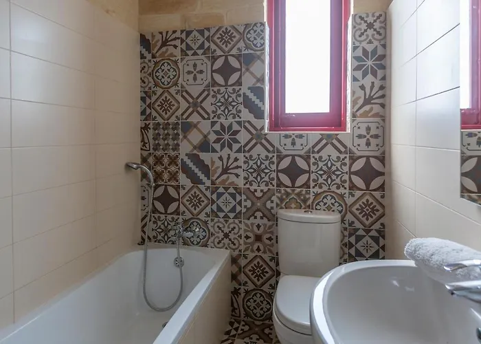 Make A Splash! 3br Farmhouse, Pool & Country Views Hébergement de vacances