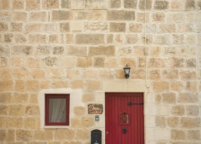 Make A Splash! 3br Farmhouse, Pool & Country Views *